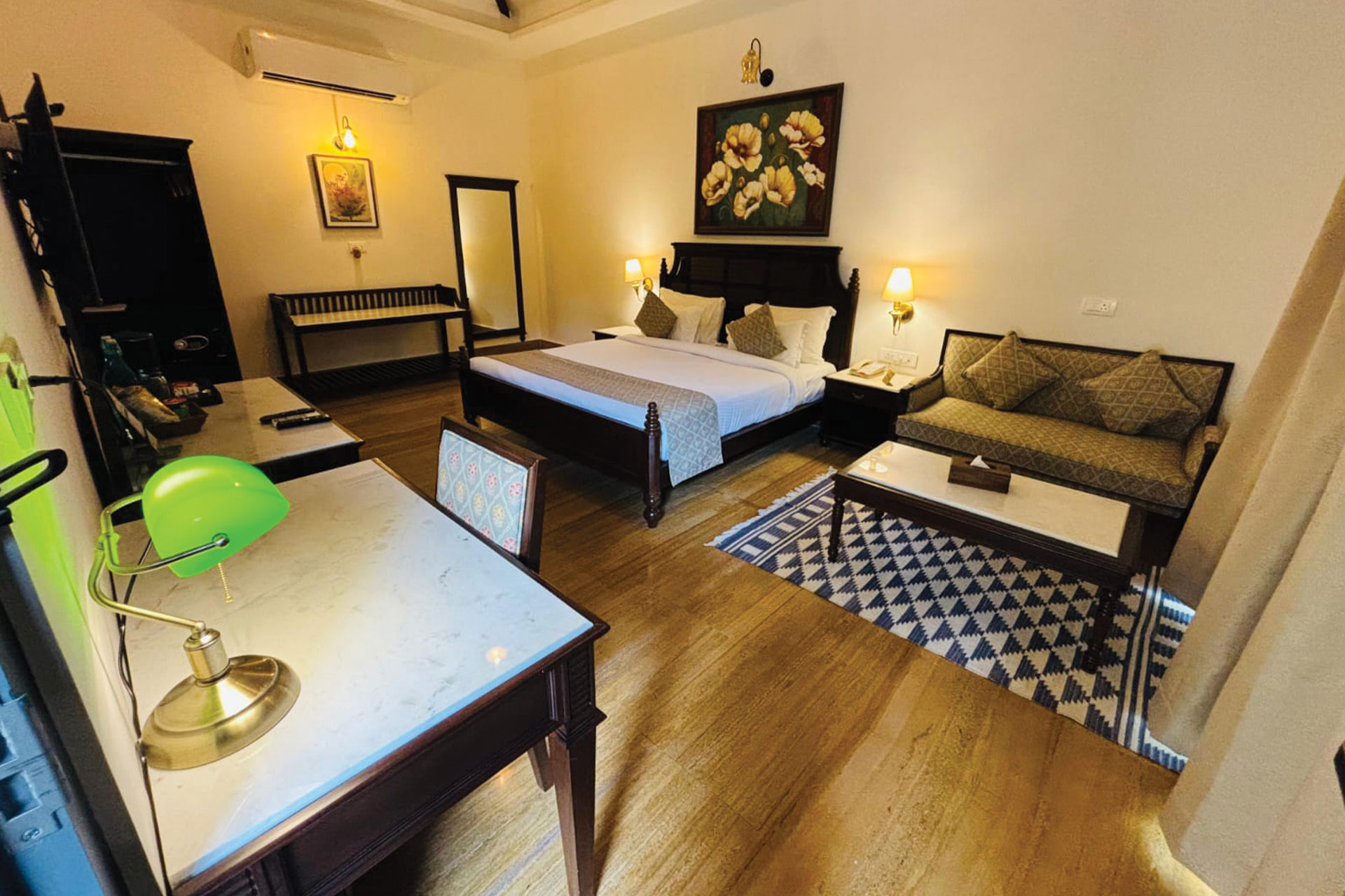 Jacuzzi with Balcony Room in udaipur