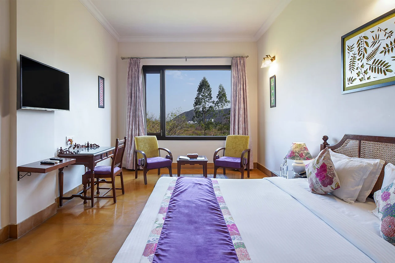 Luxury 4 star hotel in Udaipur with rooms